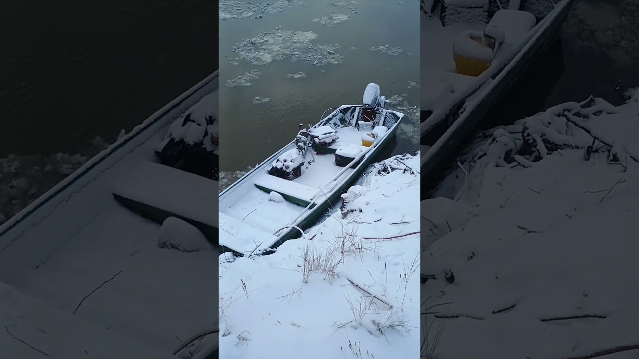 Alaska Bush Living - October 25 - Ice on the River - Summer is Over! 