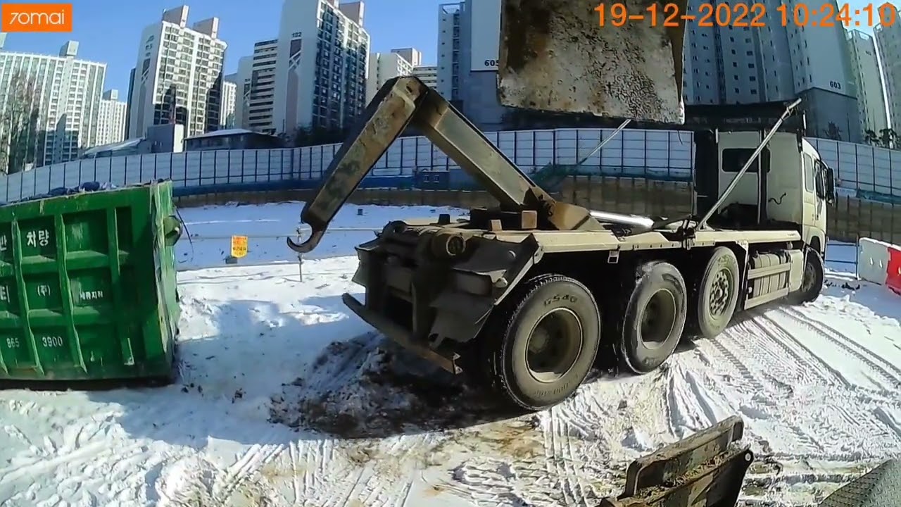 아산포크레인 010-3777-5832 압롤차 구난작업 the recovery of a lorry