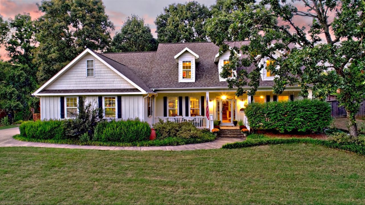 2422 REVERE PLACE Fayetteville Arkansas 72701