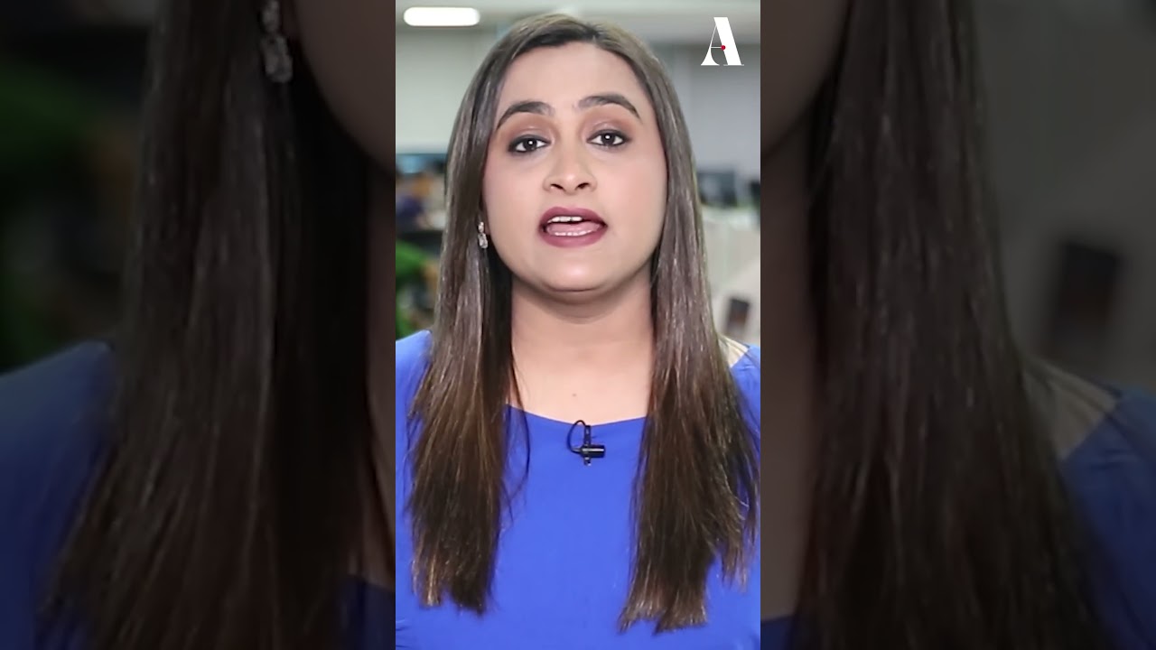 Double Blow For Indians In US As Trump's Green Card Rule Sparks Panic Amid H-1B ChaosDESC