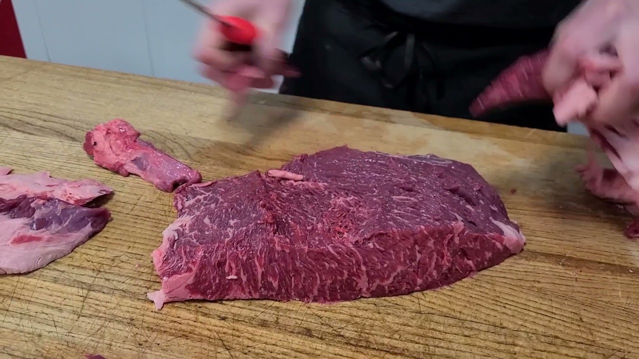 Как разделать стейк «Денвер» с помощью Blade. #butchersecretsteaks #denversteak #blade #butchery