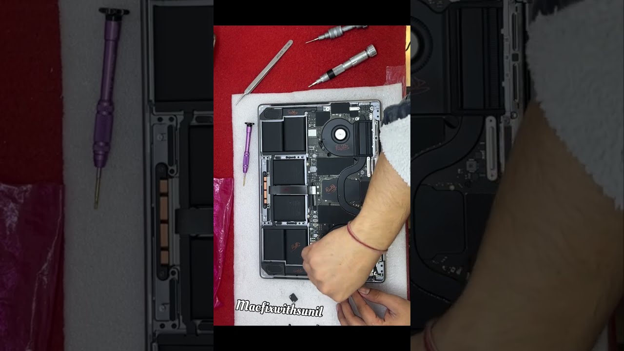 MacBook Pro A2442#apple #macbook #keyboard #replacement #tech #technology #technogamerz 