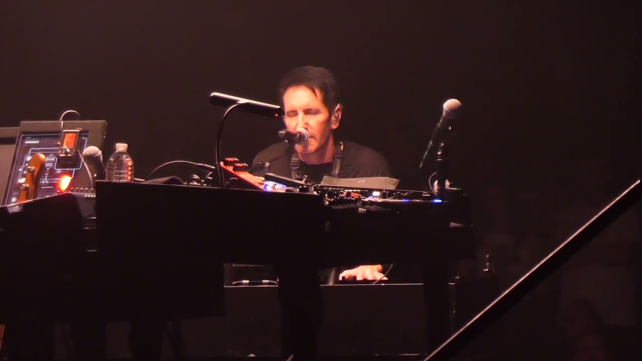 nine inch nails - Right Where It Belongs - Barclays Center, Brooklyn, NY 9-2-25