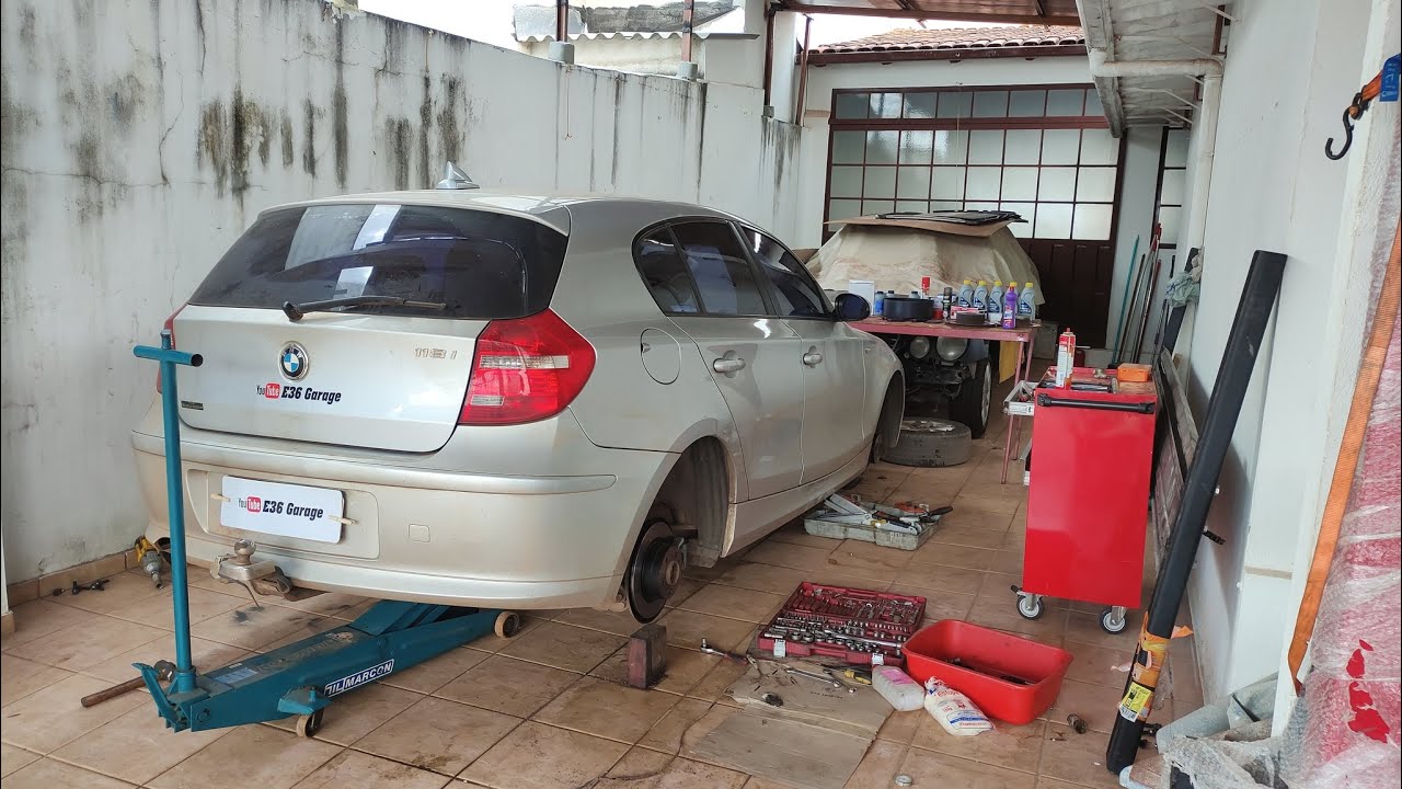 BMW 118i E87 N46,Troca de Discos, Pastilhas e Sensor de Freio (Dianteiro e Traseiro), passo a passo