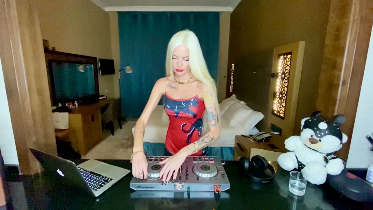 New commercial house podcast 2021