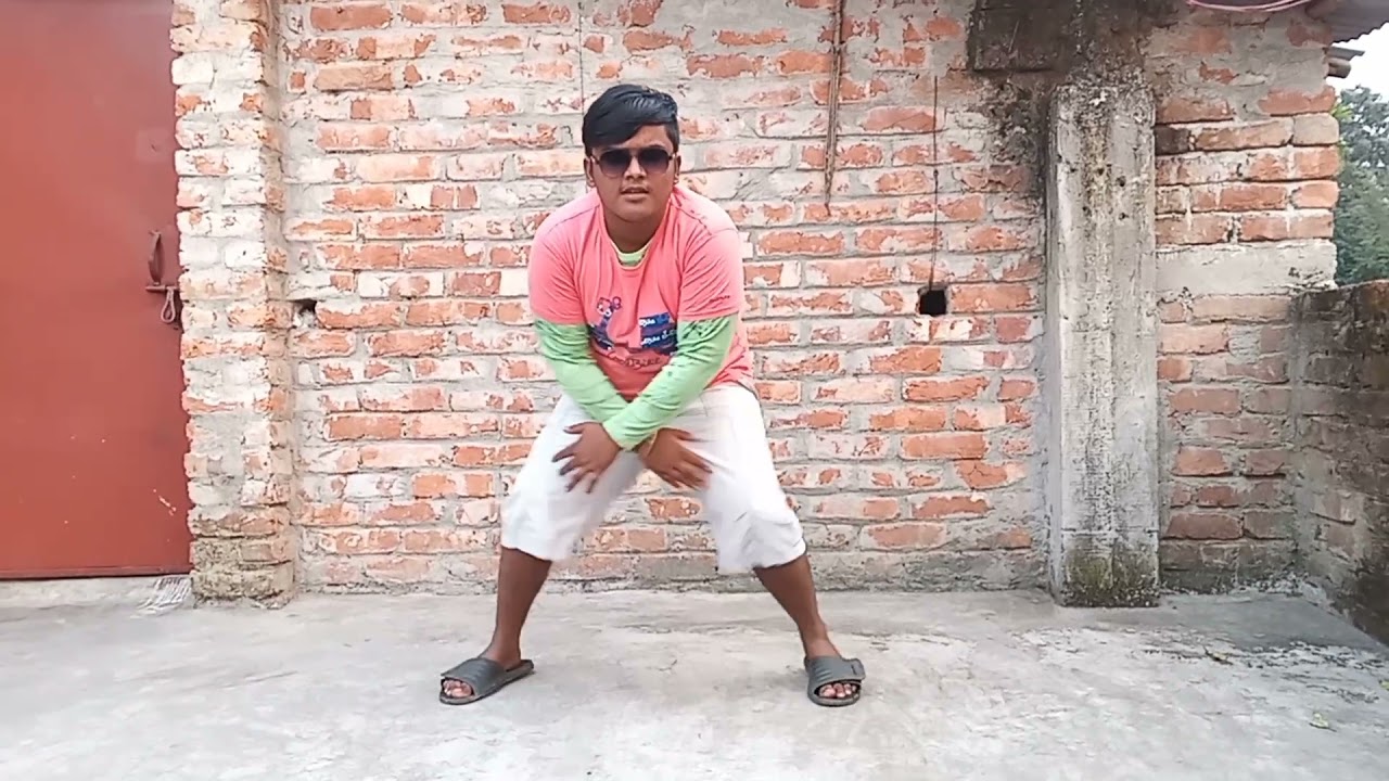 kala chashma l dance cover l sumit das l pola pain0.2