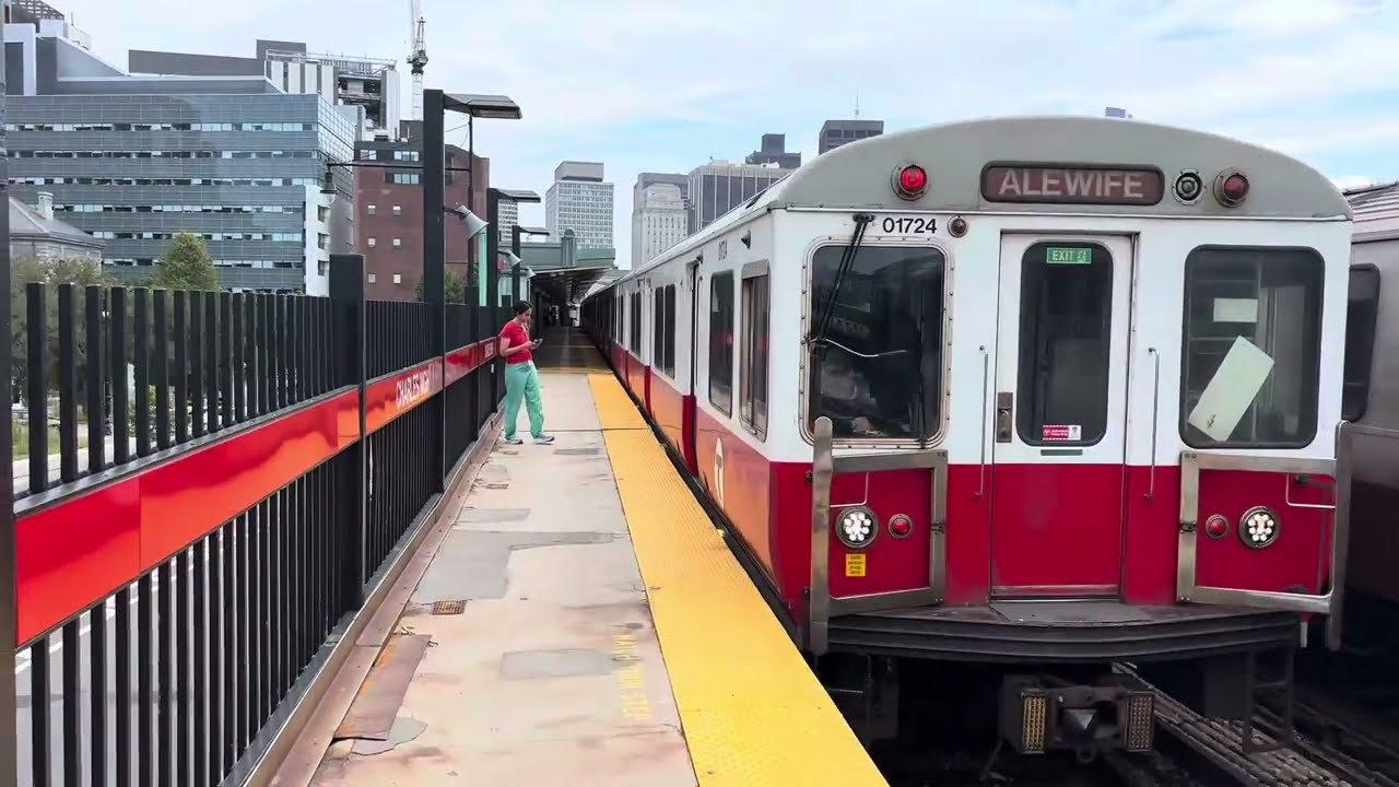 Pure Red line trains in Boston 