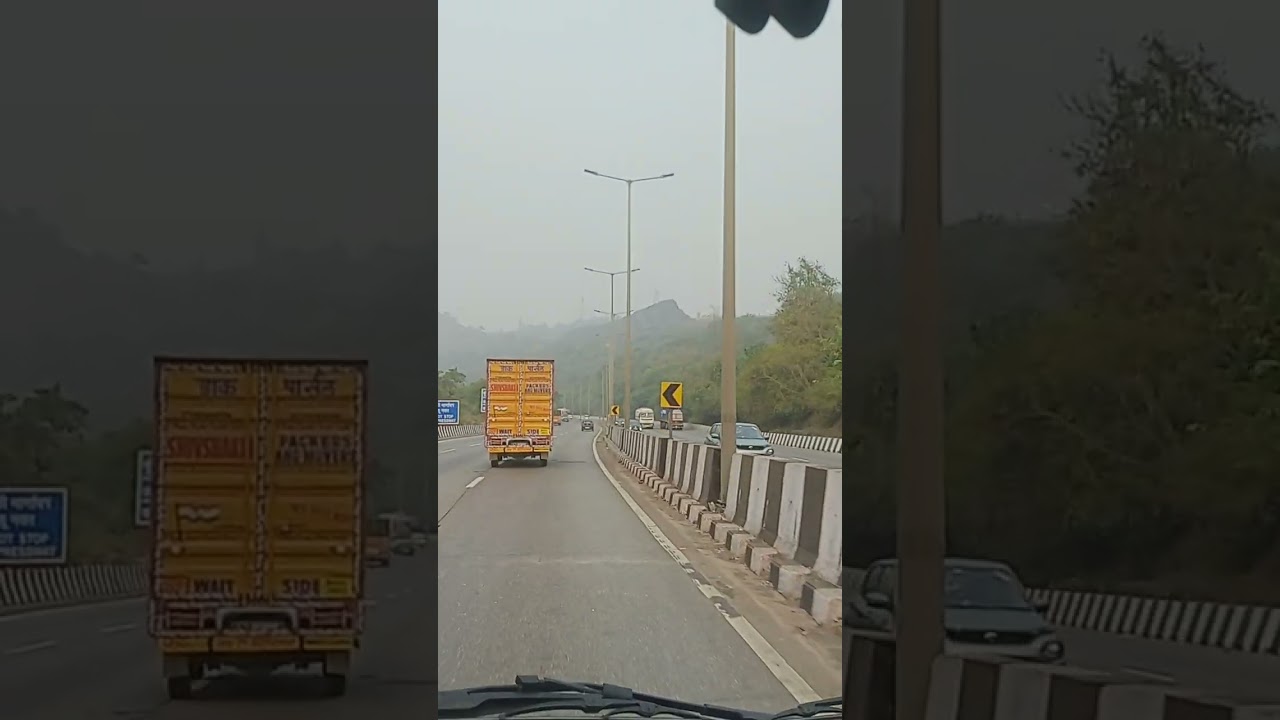 हाय दोस्तों देखो लोनावाला खंडाला घाट पर आज मैं आया हूं घूमने आप लोग भी आए यहां पर ठंडी हवा का आनंद 