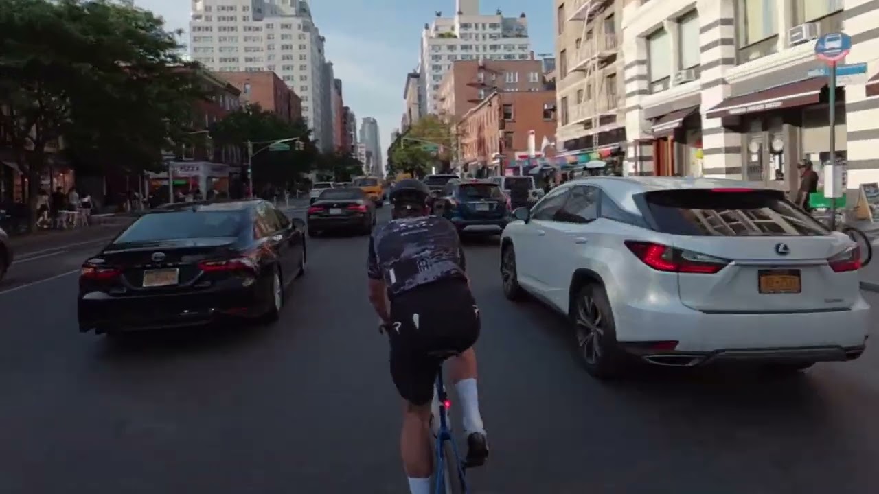 NYC STREET CYCLING / GoPro Mission 1 Pro