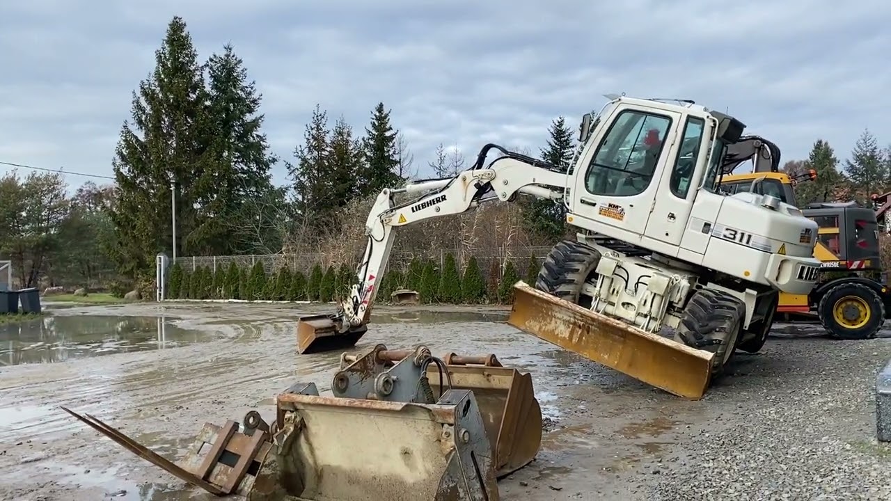 LIEBHERR A 311 LITRONIC KOPARKA-KOŁOWA 2012R. KM MASZYNY BUDOWLANE WWW.KMRENT.PL 56-300 MILICZ