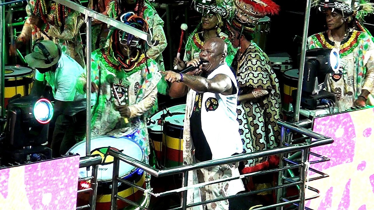 Olodum desfiles no Carnaval 2026 em Salvador Tv Batatinha Web