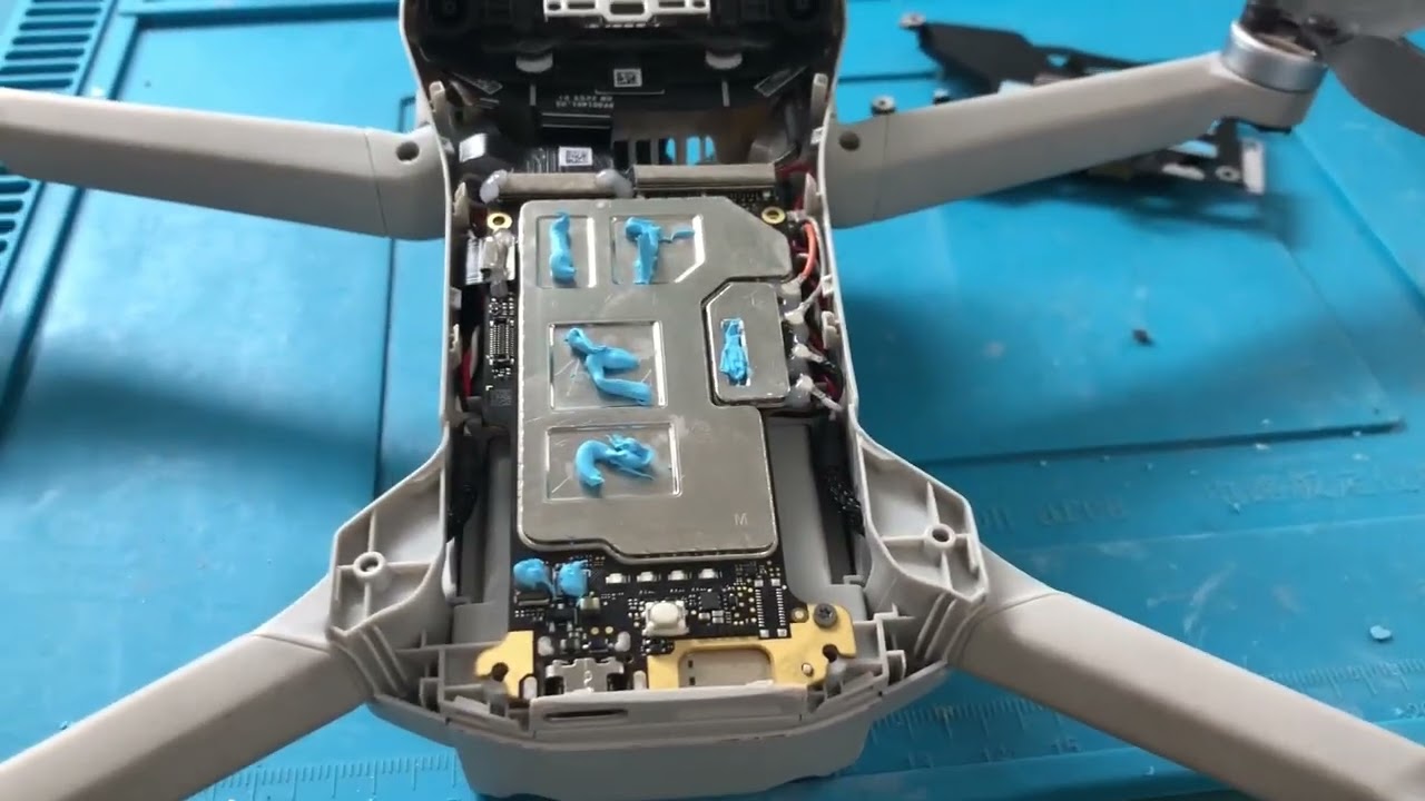 Drone DJI Mini 3 Pro Perdendo sinal do Rádio perto - Voo após o Reparo