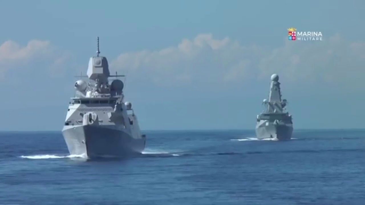 【MAD】イタリア軍〜イタリア民謡（ナポリ民謡）フリクリ・フリクラ　Funiculì funiculà