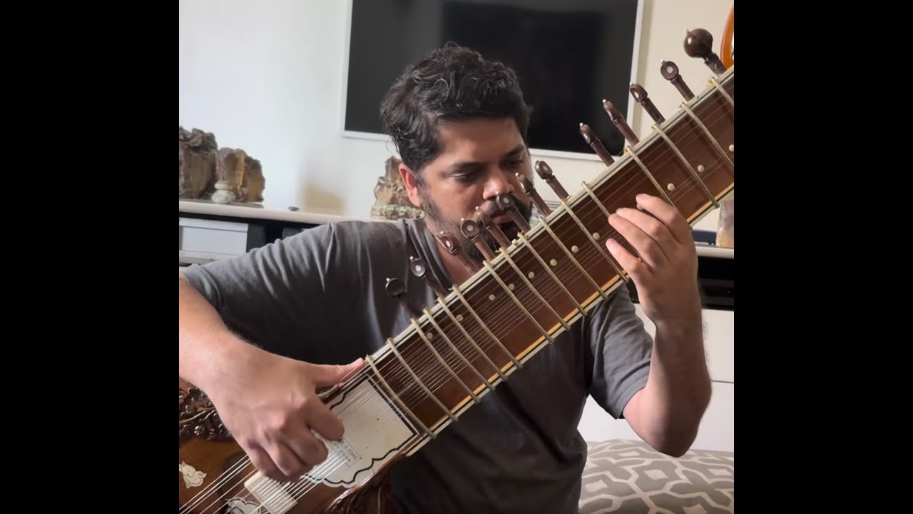 Bhushan Koshti (Surbahar) Raga Chandrakauns Riyaz (Practice)