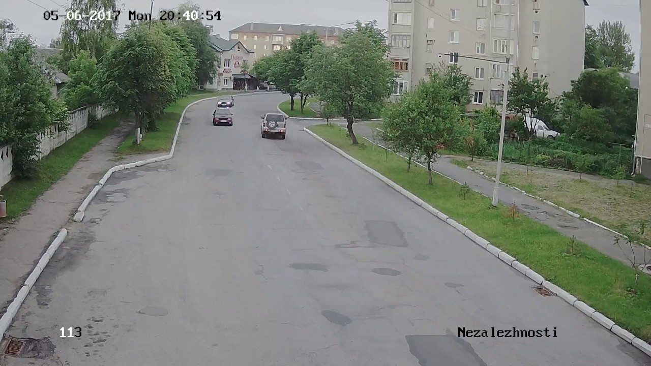 07.06.17р.м.Долина. Хто їздить по місті з мигалками?