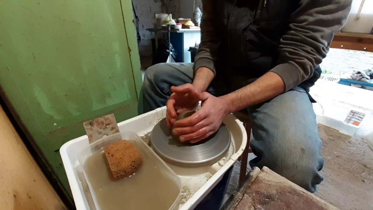 ceramica al tornio_postura corretta per faticare poco e rendere tanto..tornio china amazon