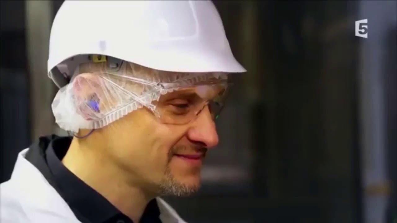 Visite de l'usine Royal canin, où il n'y a pas un gramme de viande fraîche, 2'45''