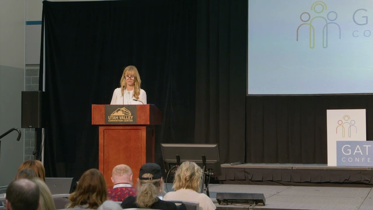 Liz Macdonald: Finding Connection and Trusting We are Exactly Where We are Supposed to Be