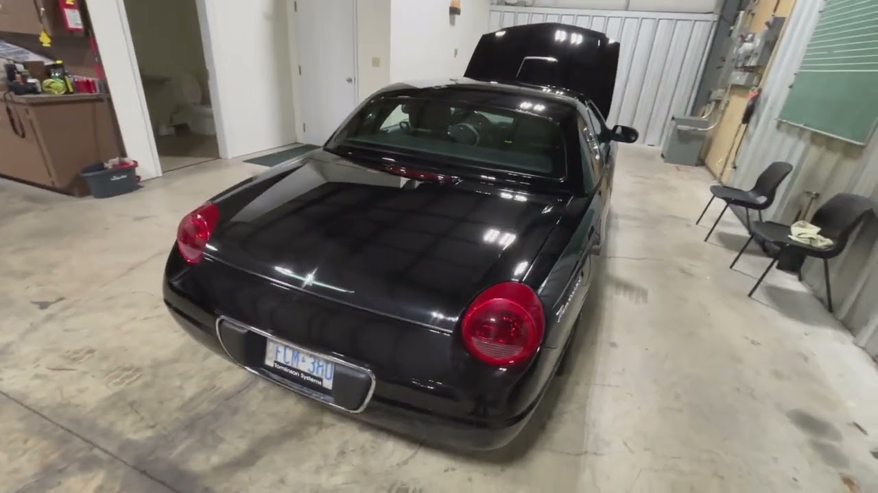 2001 Ford Thunderbird
