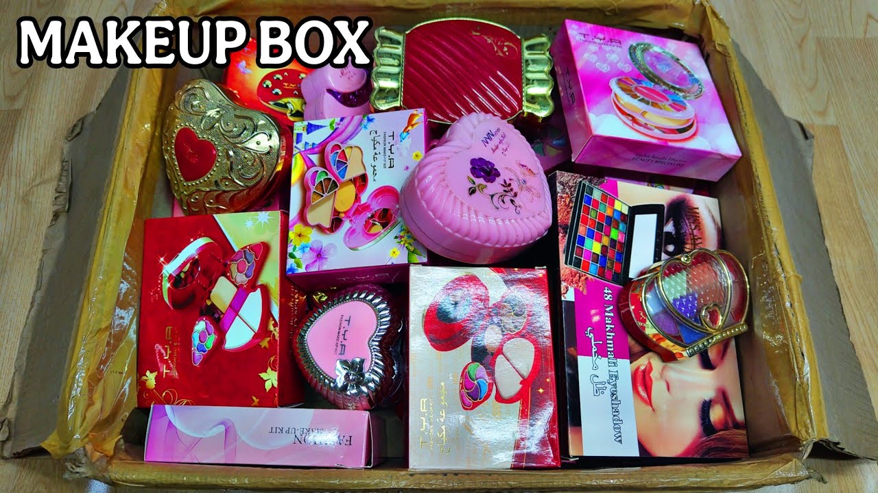Makeup Box Unboxing and Review | Cheap Makeup Box and Makeup Kit | Small Makeup Box Opening Review 2