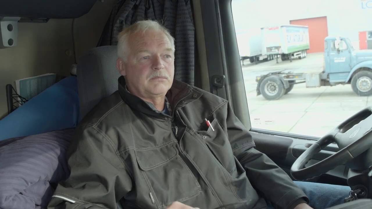 Theo 40 jaar in dienst bij Van der Werff Logistics
