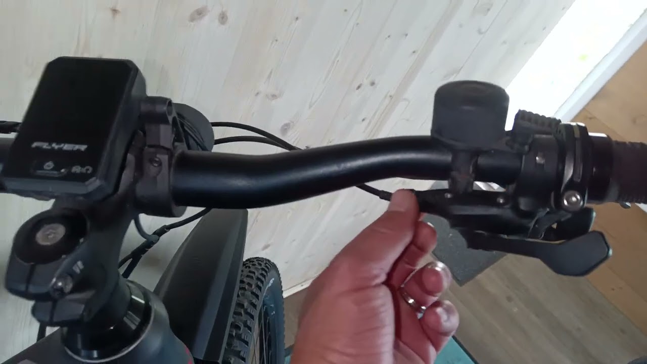 Kette springt bei belastung &uuml;ber Ritzel - in mehreren G&auml;ngen einfacher Trick - Elektro-Land Bike's