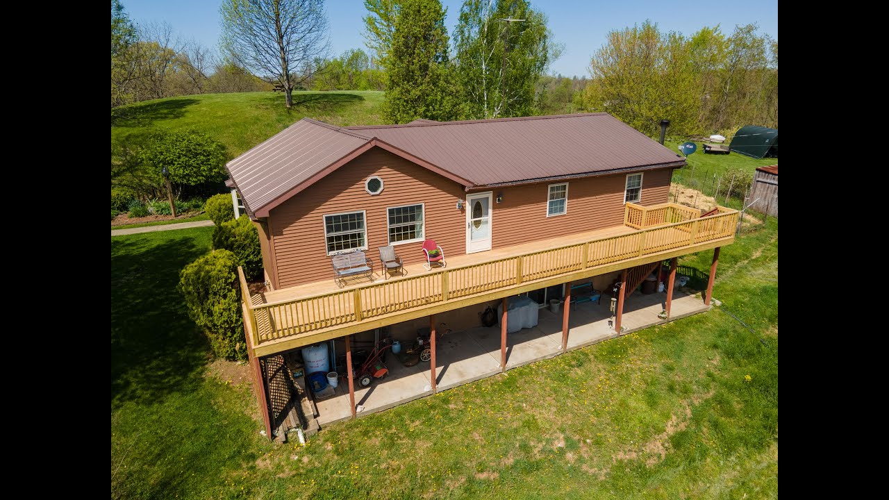 10239 Lee Creek Rd, Rockport, WV 26169