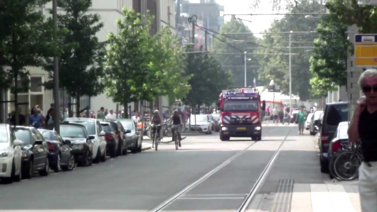 Prio 1 DHV 1665 TS43-2 OD90-1 AMBU 17-143 (111 AANRIJDING MET LETSEL) Willemsplein Rotterdam