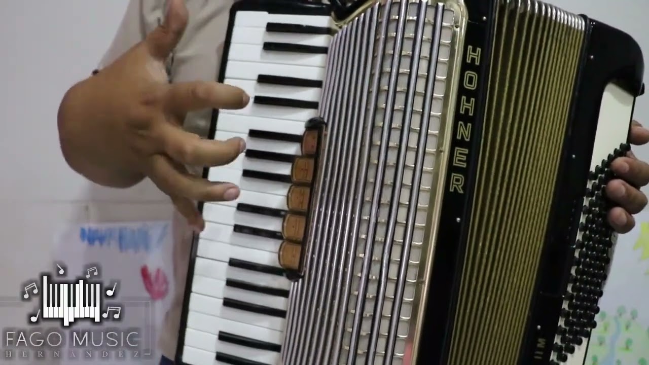 ACORDEON DE TECLAS - EJERCICIOS-ARPEGIOS RE MAYOR Y SOL MAYOR