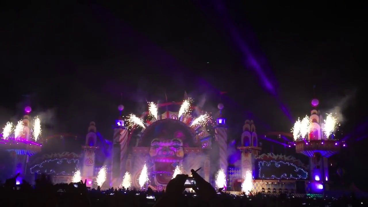 Intents Festival 2015 (EndShow)