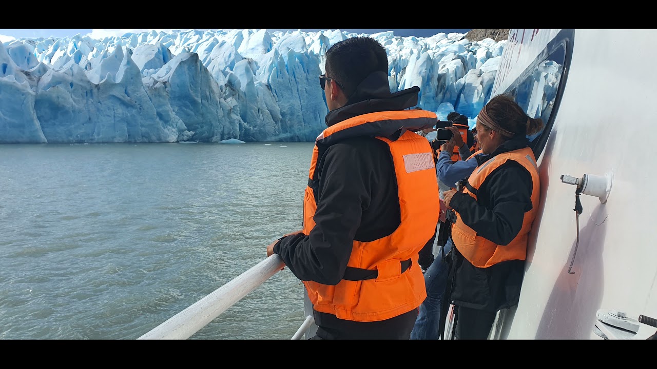 TORRES DEL PAINE 🏔 Lago Grey Tour Catamaran🛥