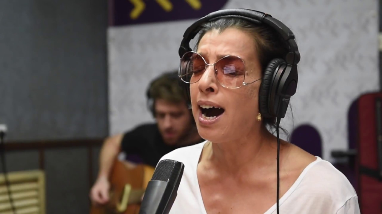 דיקלה - אין עוד אהבה כזאת (חי באולפן גלגלצ)