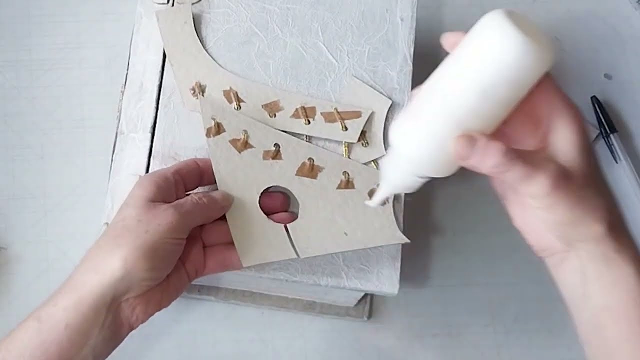 Como eu fiz uma Caixa Livro estilizada | DIY arte com papelão