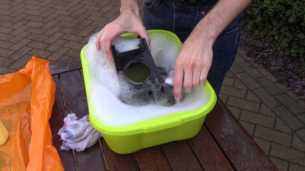 Bakelite GPO 300 series Telephone Restoration: Cleaning