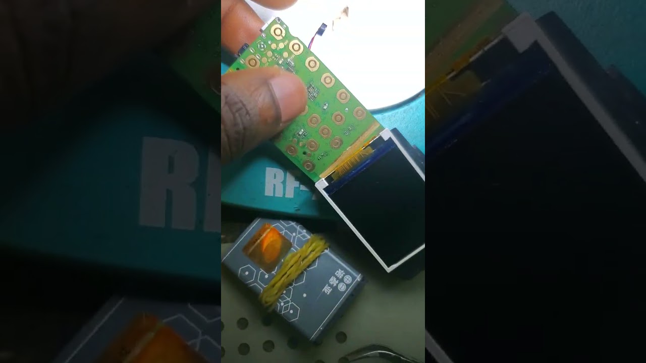 itel 2160 charging but not indicating