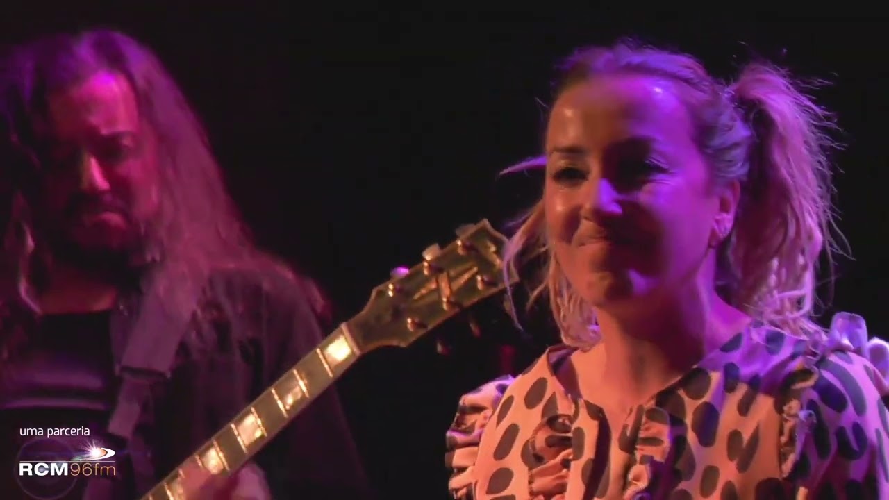 Elsa Gomes - What's Up (4 Non Blondes)