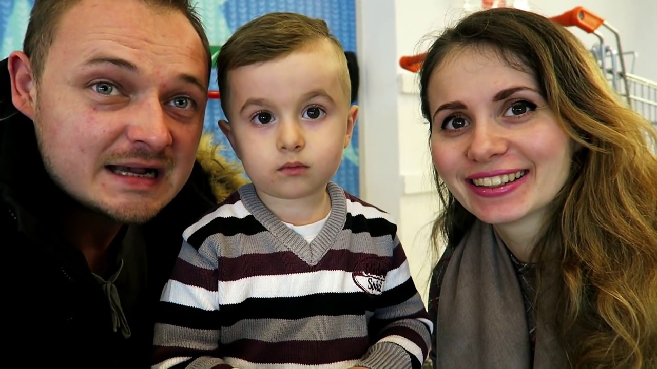 VLOG mallDOVA Aprinderea Bradului Spectacol
