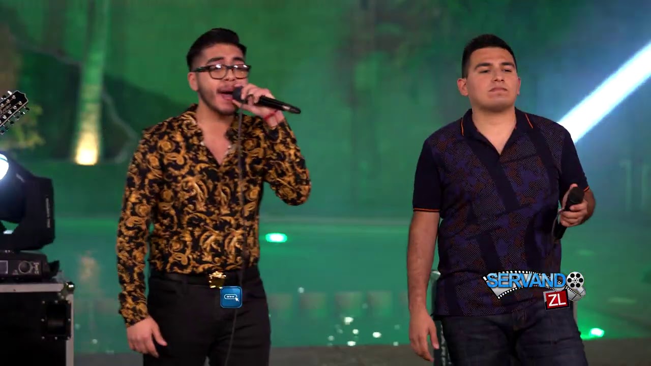Junior Ariaz Ft. Julian Brambila - Nos Miran Tranquilos (En Vivo 2021)