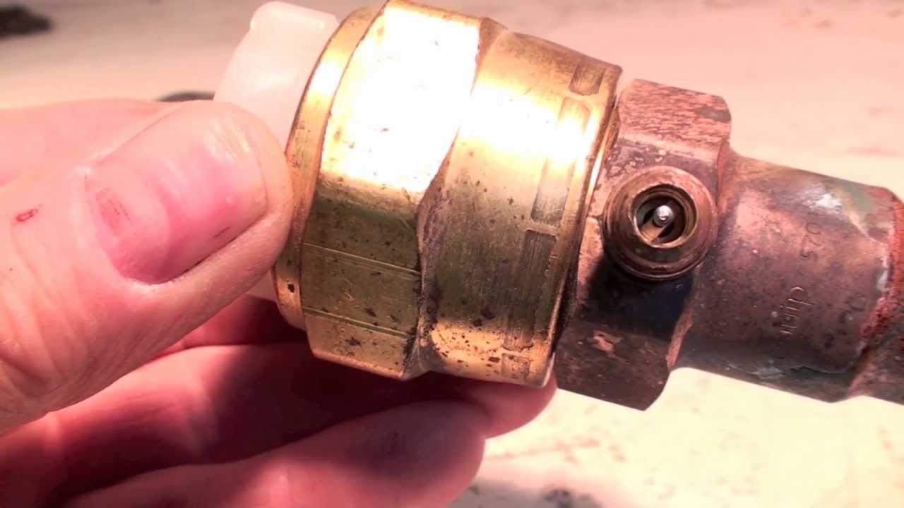 how to stop leaks from air conditioner valves and caps