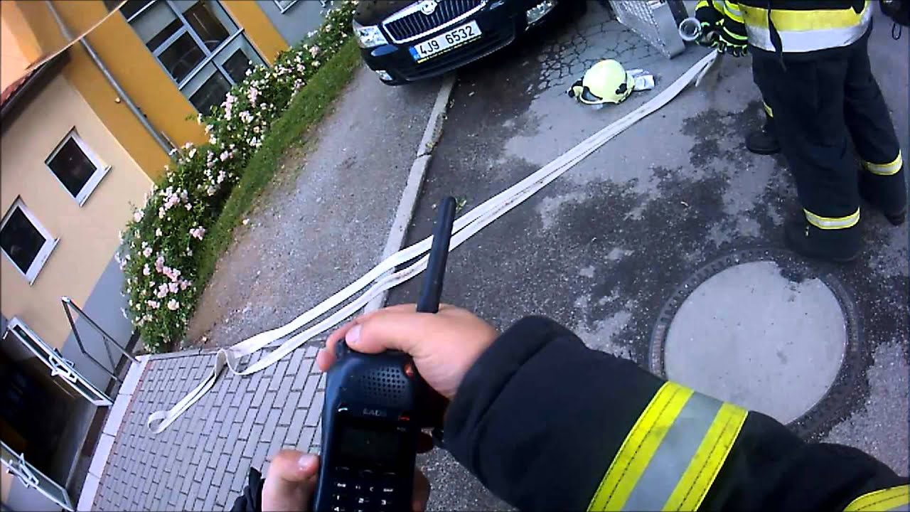 Požár školy Nové Město na Moravě | HD