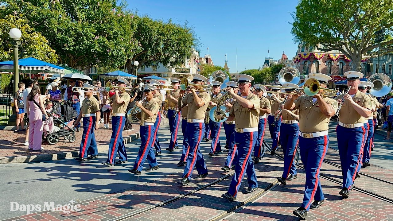 1st Marine Division Band March | 4th of July | Disneyland Resort 2025 4K