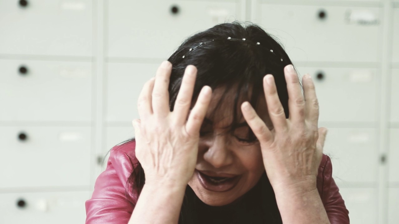 SILVIA CORATO - NA' MAMMA A COLLOQUIO - Official video