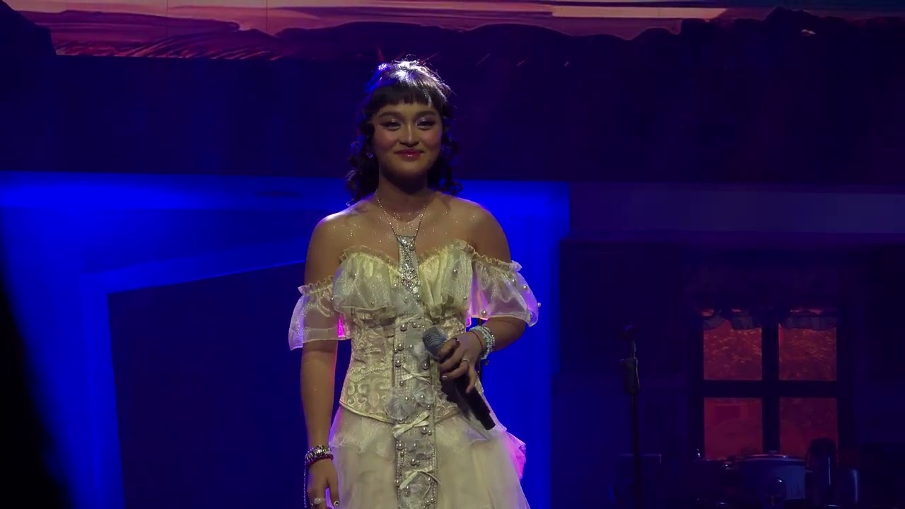 241130 Angela Ken - Kulimlim (FANCAM) Live @ MAKI Concert Day 2 at New Frontier Theater