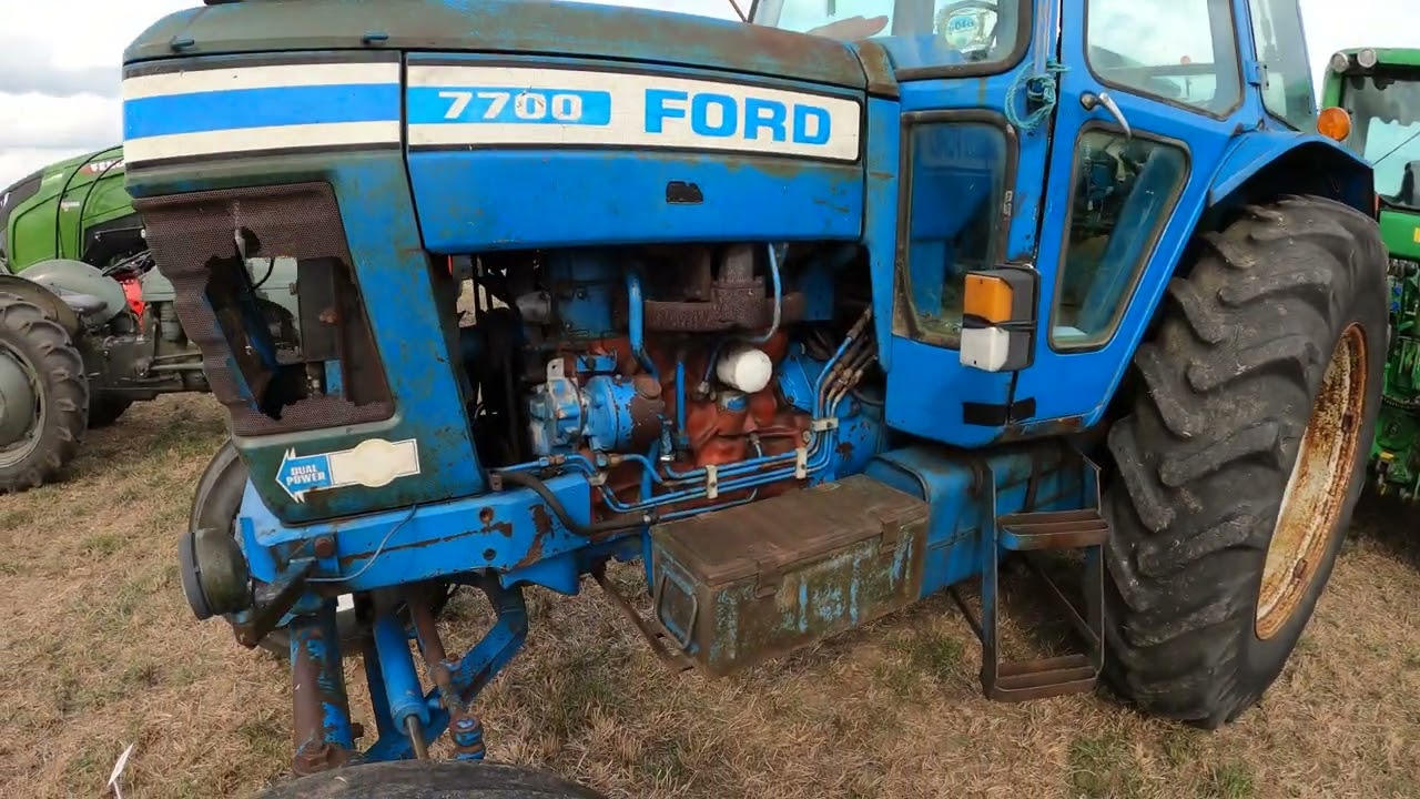 1977 Ford 7700 Load Monitor 4.4 Litre 4-Cyl Diesel Tractor (97 HP)
