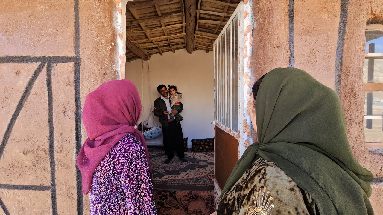  Returning Home After Hardship | Asghar’s Mother Hands the Children to Shokat