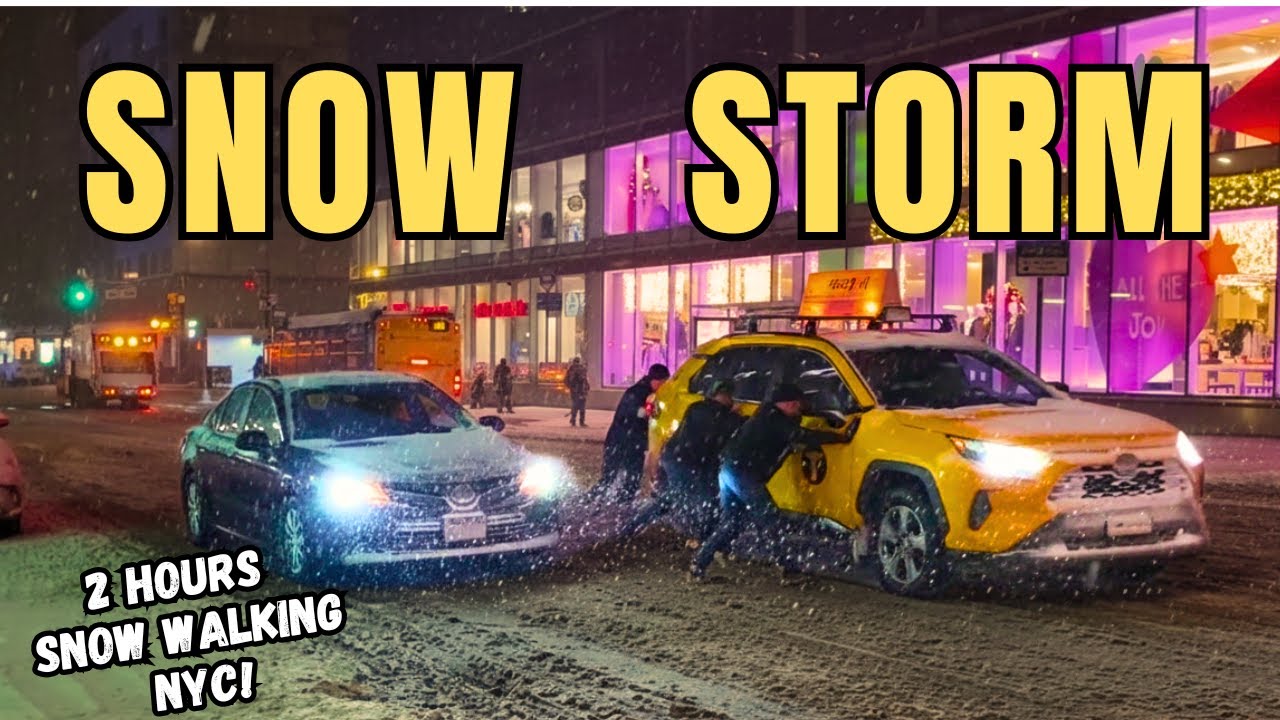 ❄️ Exploring Manhattan In A BLIZZARD 🌨️ Snow Storm NYC Snow Walk ☃️