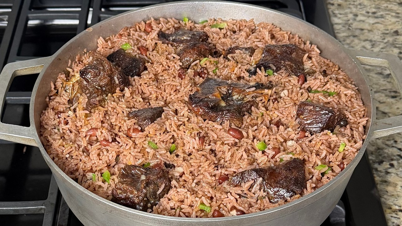 How to make Jamaican barefoot rice and peas