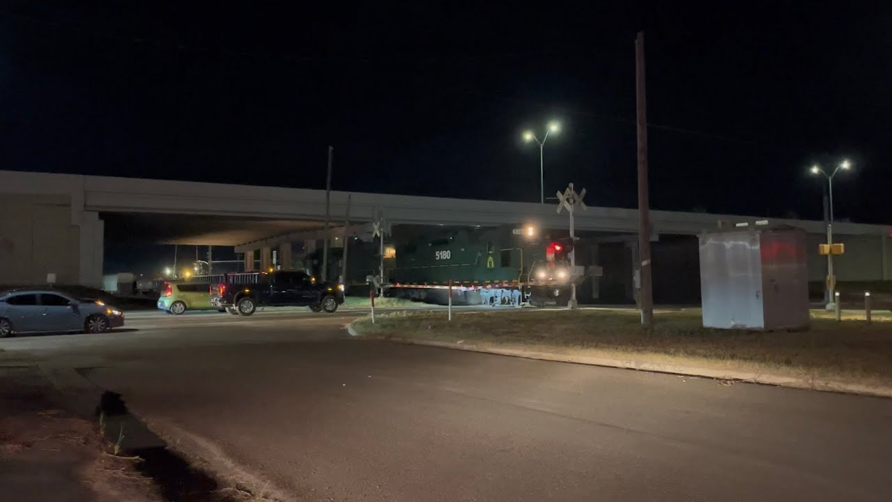 Rio Valley Switching Co. GP38-2 #5180 [08.01.2025 - 21:51] (Part III)