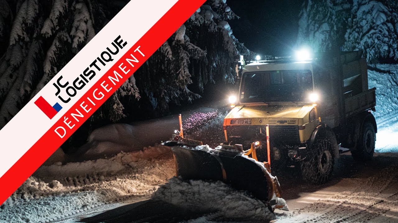 Déneigement avec l'Unimog