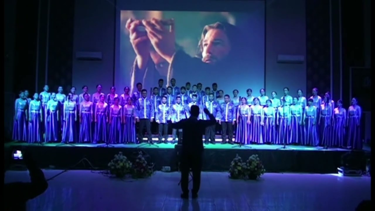 HE LOVED ME - PADUAN SUARA MAGNIFICUM ET BONUM UNIMED ( ARR. TOM FETTKE )